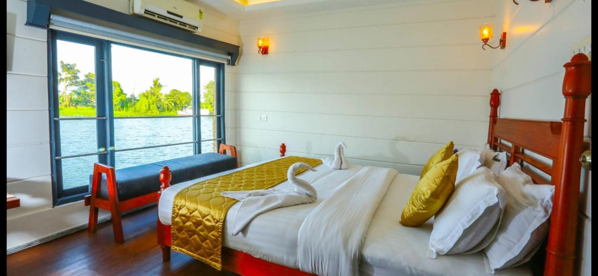 Victoria Houseboats Hotel Alappuzha Luaran gambar