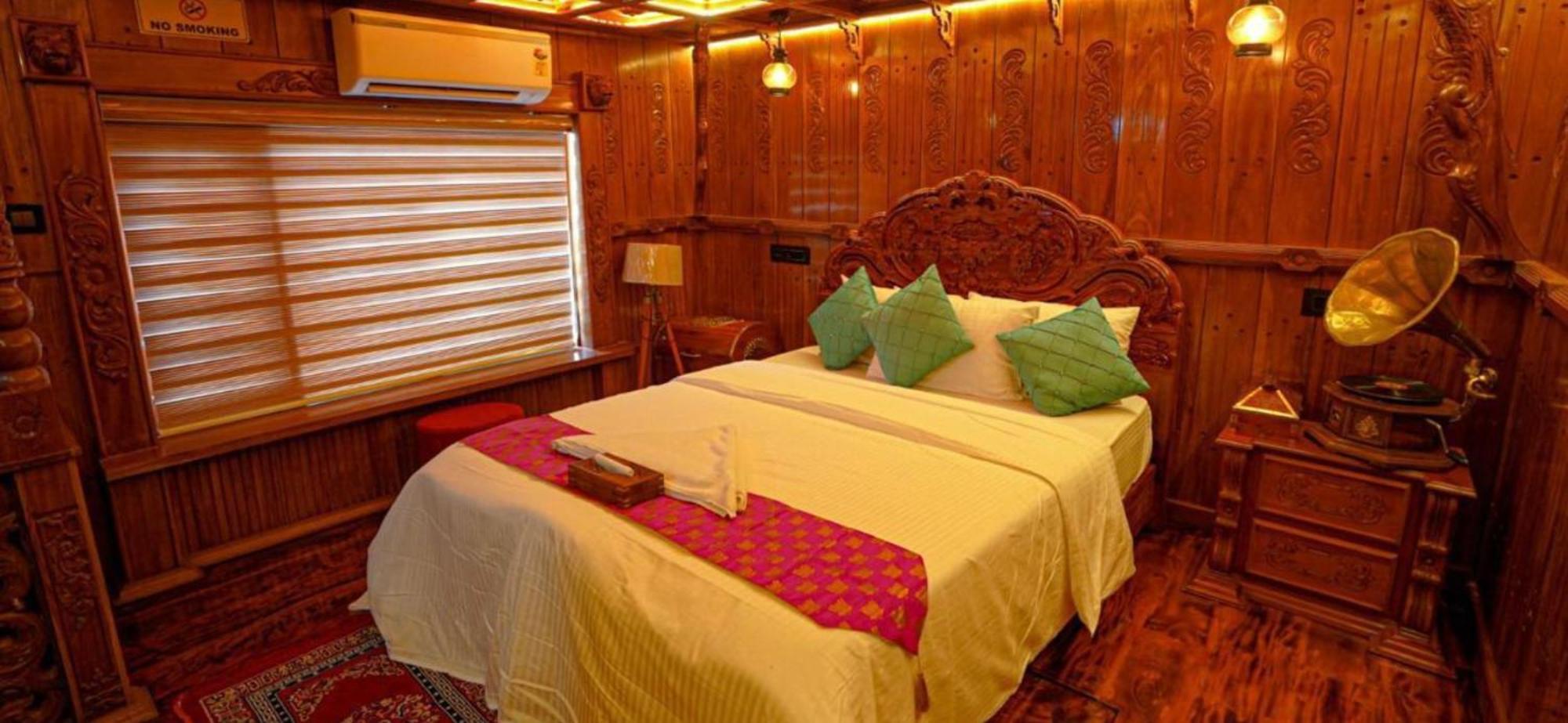 Victoria Houseboats Hotel Alappuzha Luaran gambar
